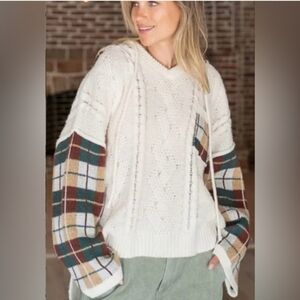 POL Plaid Sleeve Cable Knit Hooded Sweater. NWOT